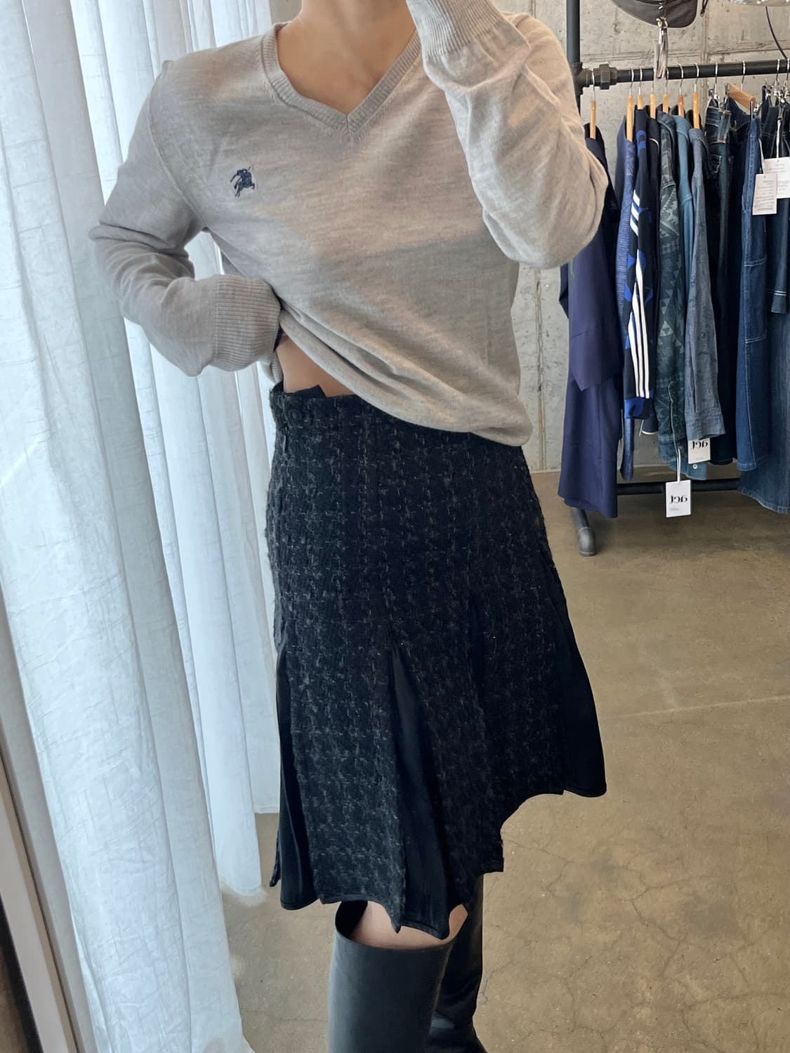 버버리 네이비 로고 롱슬리브  상품이미지9