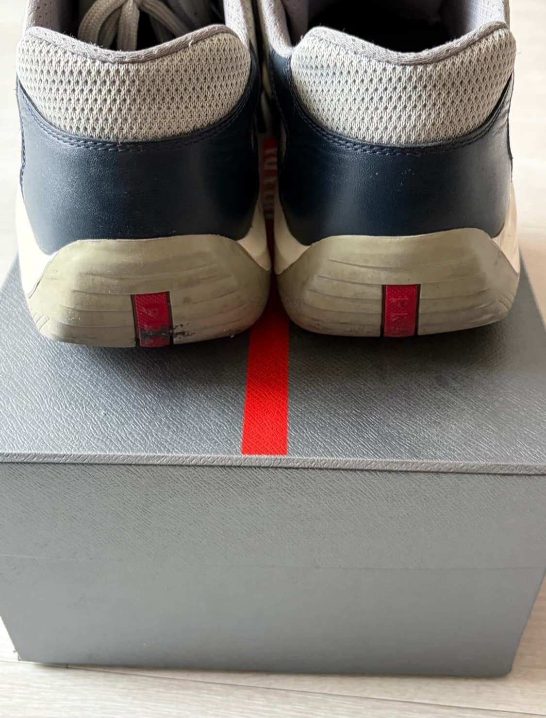 PRADA아메리카컵 스니커즈 무광 네이비 상품이미지4