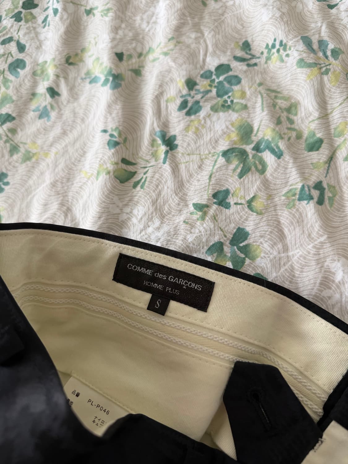 23fw 꼼데가르송 옴므플러스 버뮤다 팬츠 상품이미지4