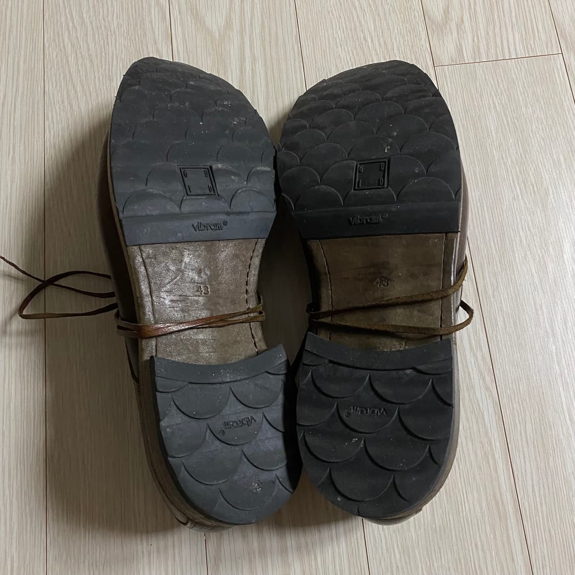 [43] 구이디 992 다크 브라운 상품이미지4