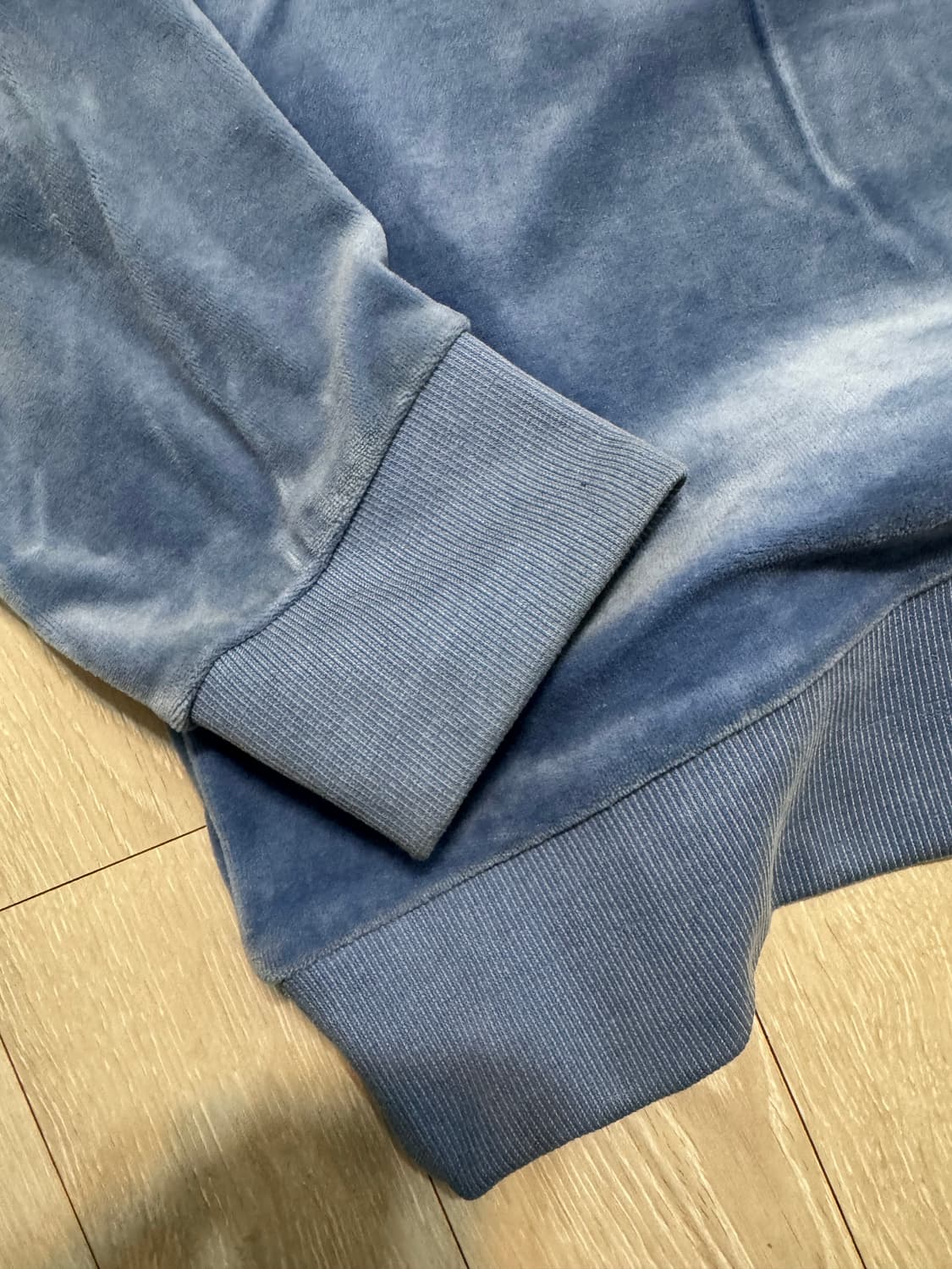 아조바이아조 ajobyajo 벨벳 반집업 하프집업 상품이미지4