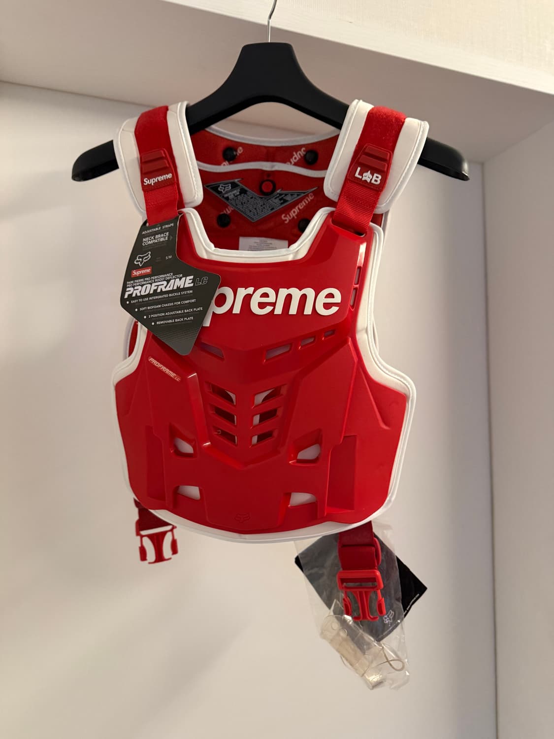 Supreme Fox Proframe deflector vest 상품이미지1