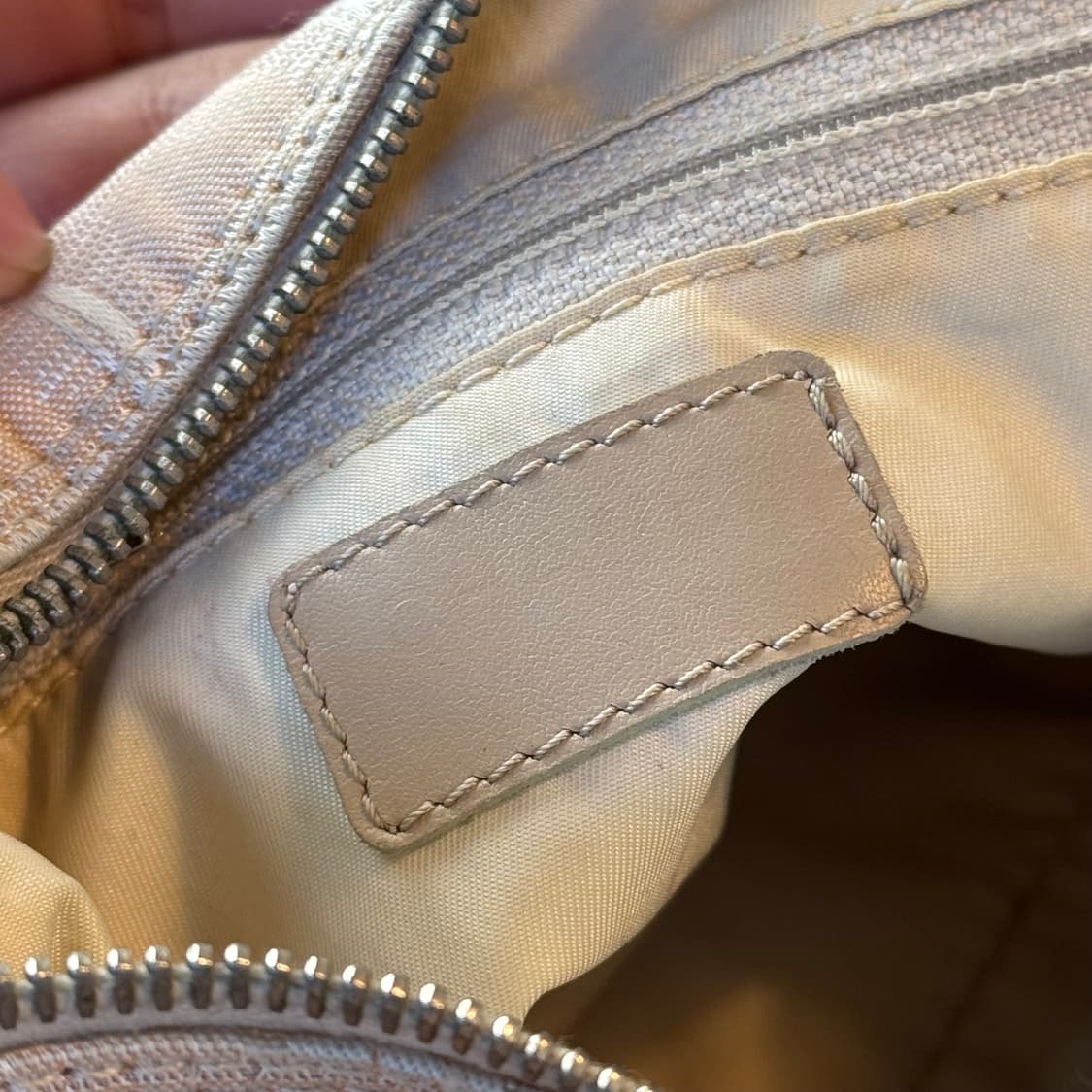 샤넬 뉴 트래블 라인 실린더 크로스백 (OS) 상품이미지10