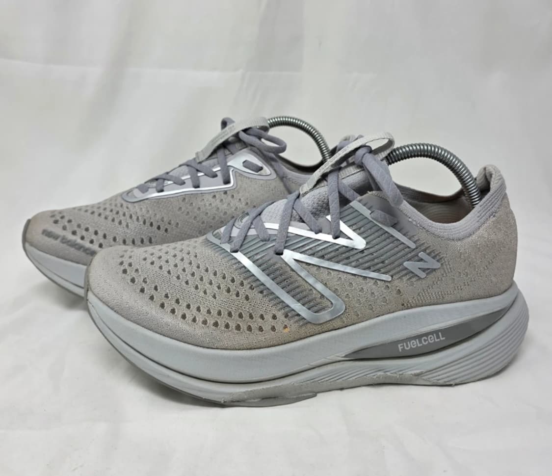 뉴발란스 FuelCell 런닝화 회색 290mm 상품이미지5