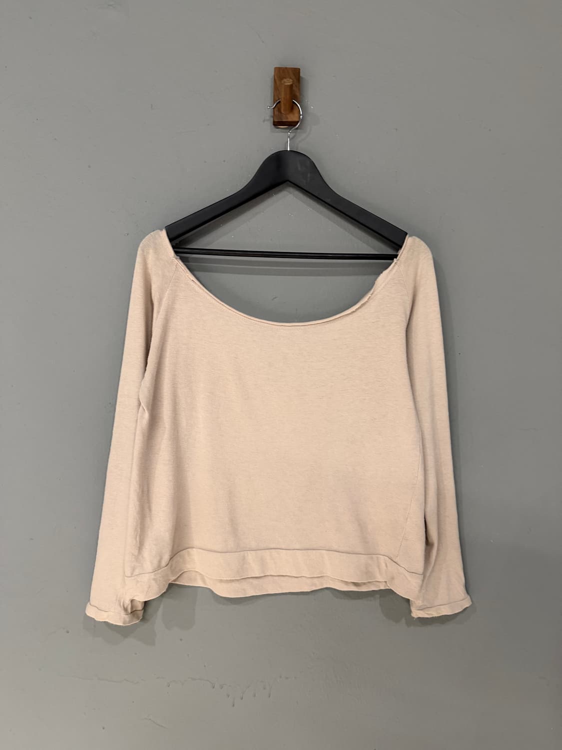 off-shoulder button point long sleeve 상품이미지6