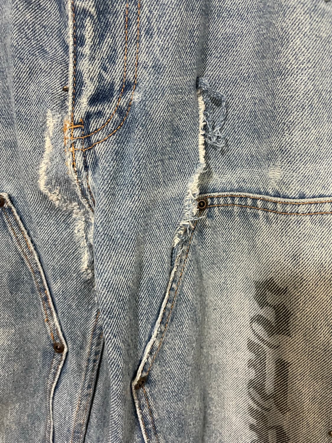 [32] 슈프림 23fw 페이즐리 스터드 더블니 상품이미지3