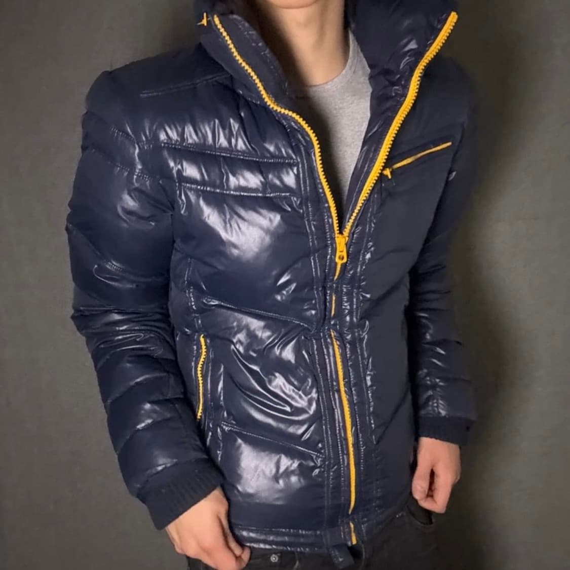 디젤 y2k 글로시 다운 푸퍼 패딩 상품이미지2