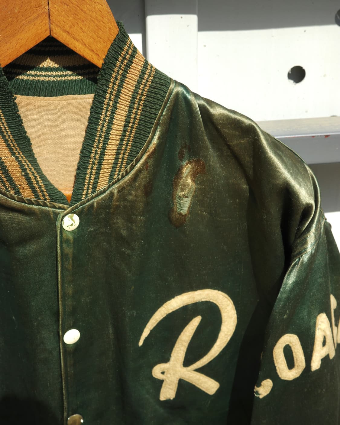 50s ‘R’ ‘Coach’ 울 펠트 패치 나일론 새틴 레터맨 자켓 상품이미지5