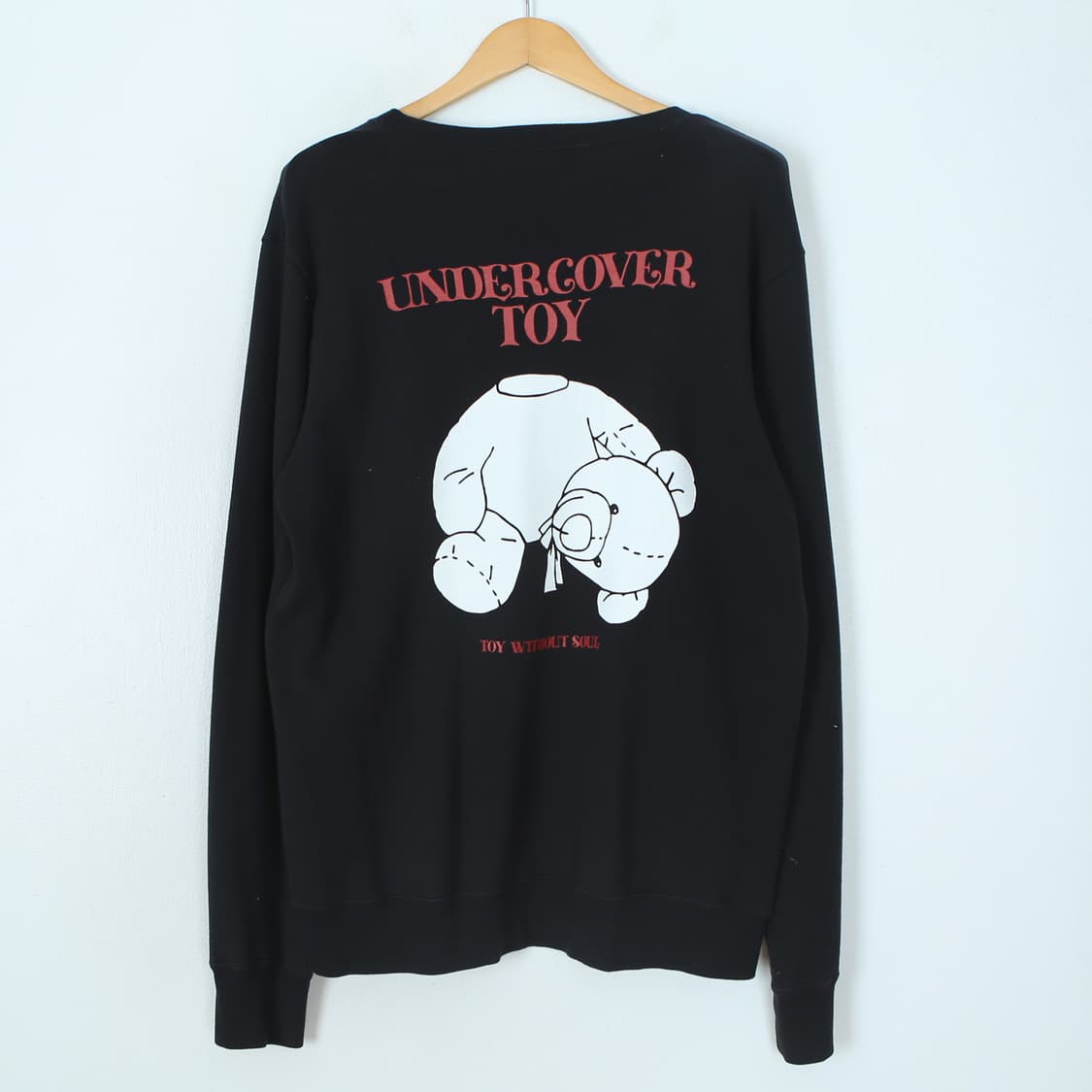 언더커버 토이 맨투맨 상품이미지2