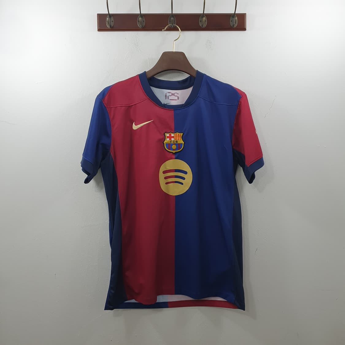 L 나이키 남성 FC바르셀로나 반팔 축구 유니폼 상품이미지1