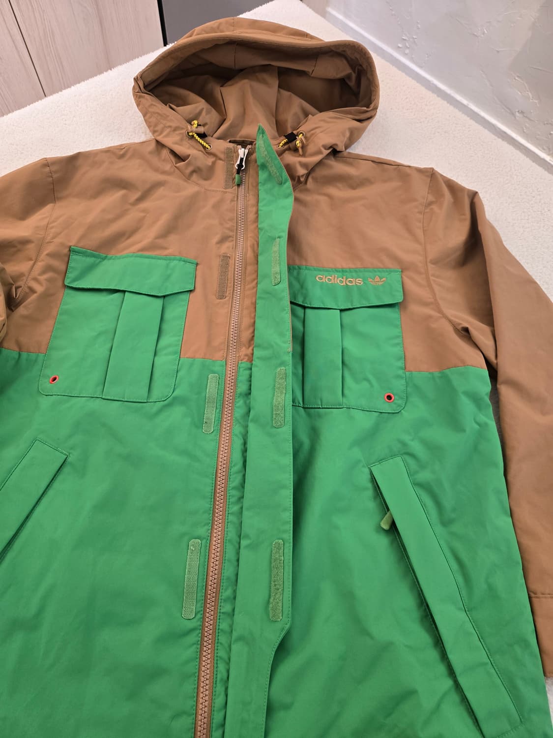 아디다스 브라운/그린 후드 자켓 100 상품이미지6