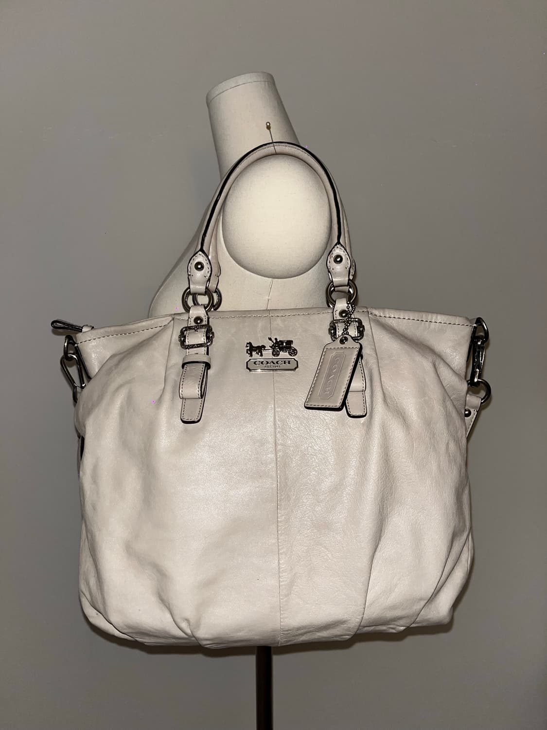 Coach Cream Gray Shoulder Bag 상품이미지3