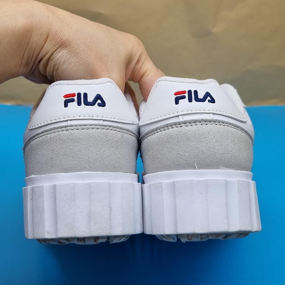 휠라 드롭샷 스니커즈 240 상품이미지4