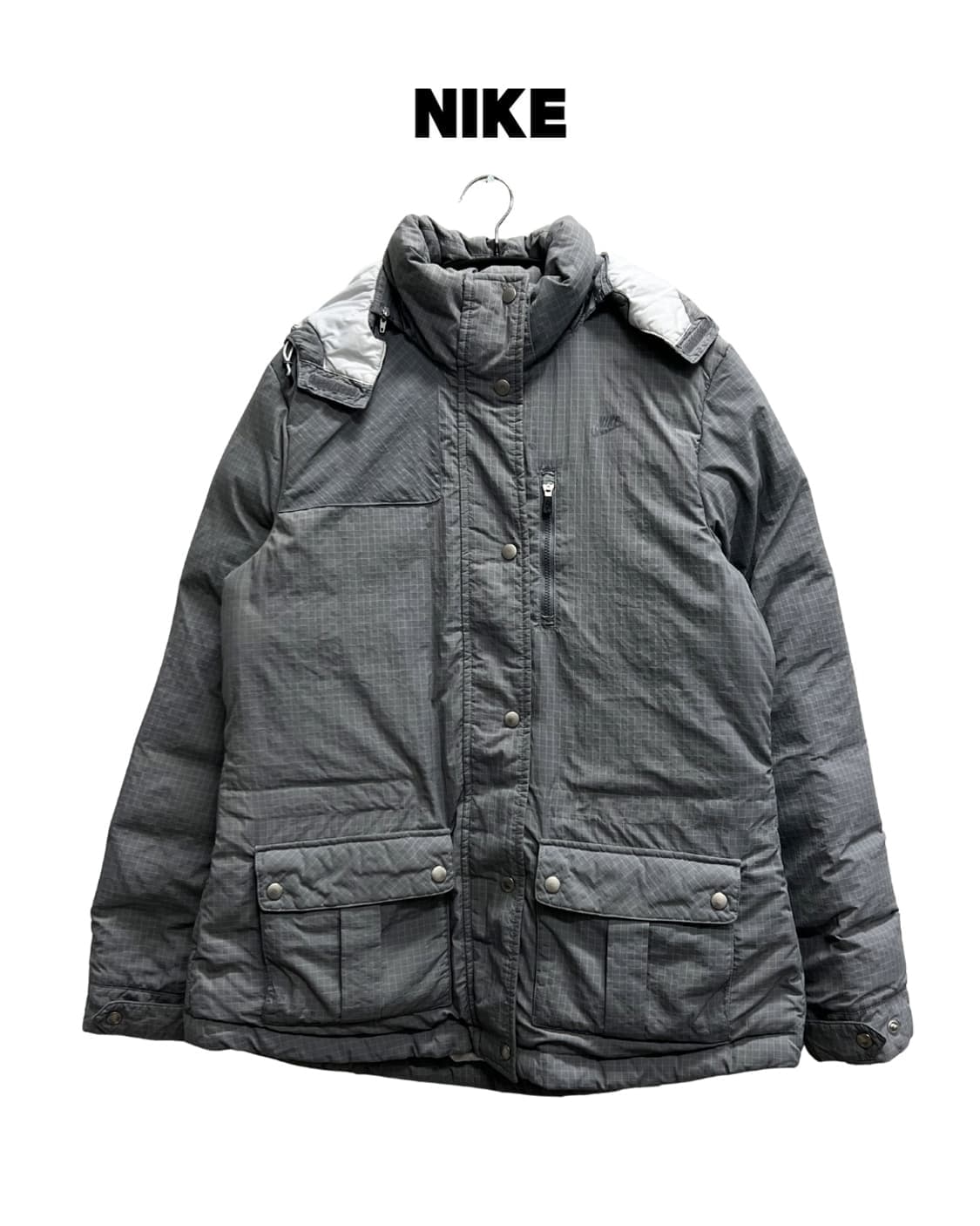 (XL) 나이키 우먼스 올드스쿨 덕다운 그리드 패턴 패딩 자켓 그레이 상품이미지1