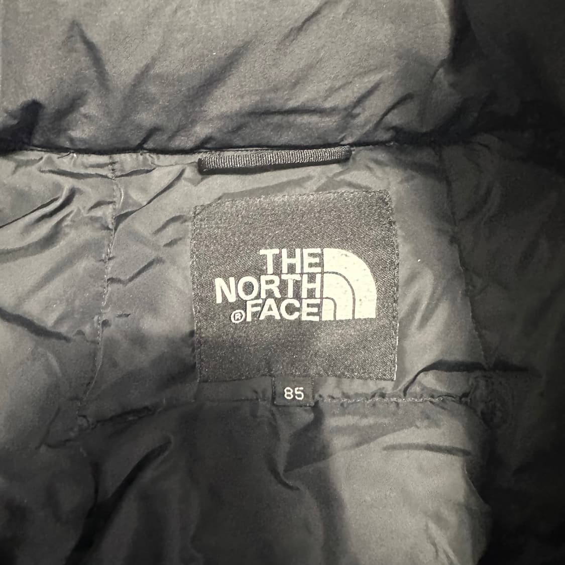 노스페이스 블랙 후드 패딩 상품이미지4