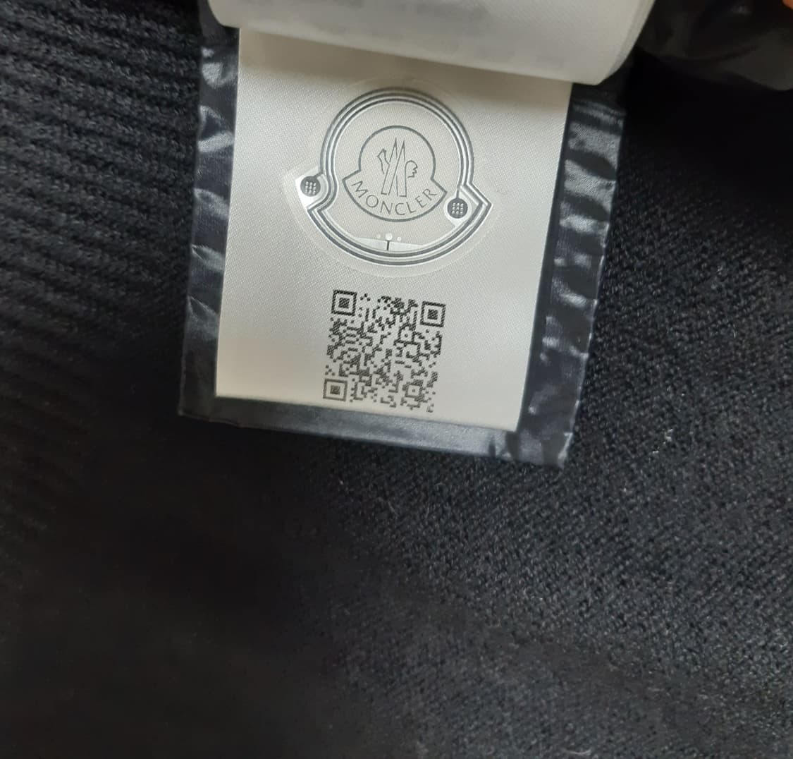 몽클레어 니트 패딩 여성용 블랙 (새제품급) 상품이미지9