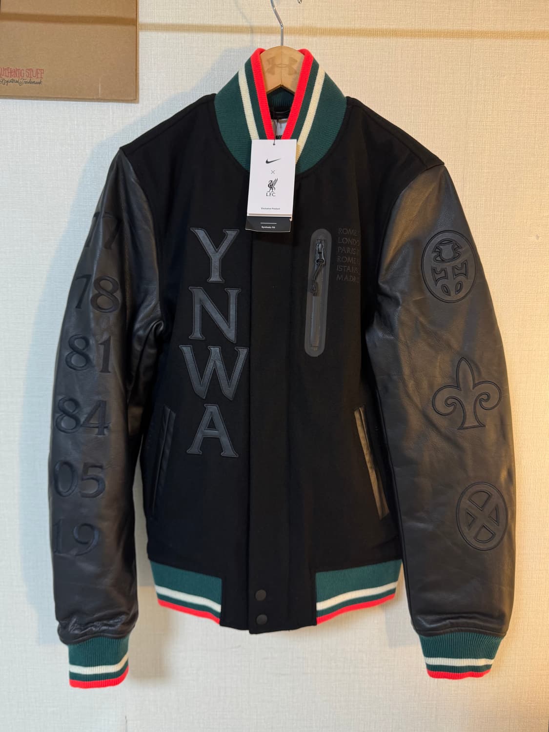 [새상품]나이키 리버풀 FC 에어 디스트로이어 자켓 상품이미지1