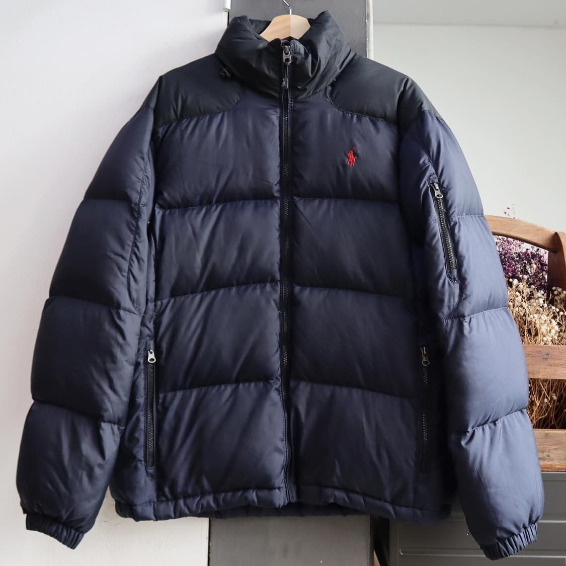 폴로 네이비 푸퍼 다운패딩  가슴 59 기장 71 어깨 상품이미지1
