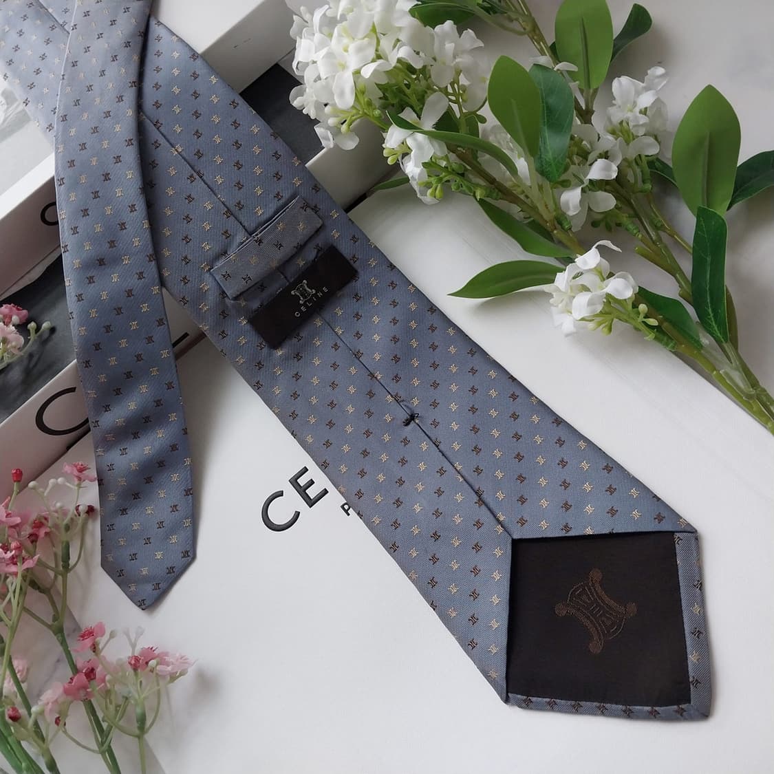 셀린느 실크 트리오페 자수 넥타이 9.1cm A~B등급 K2087
 상품이미지3