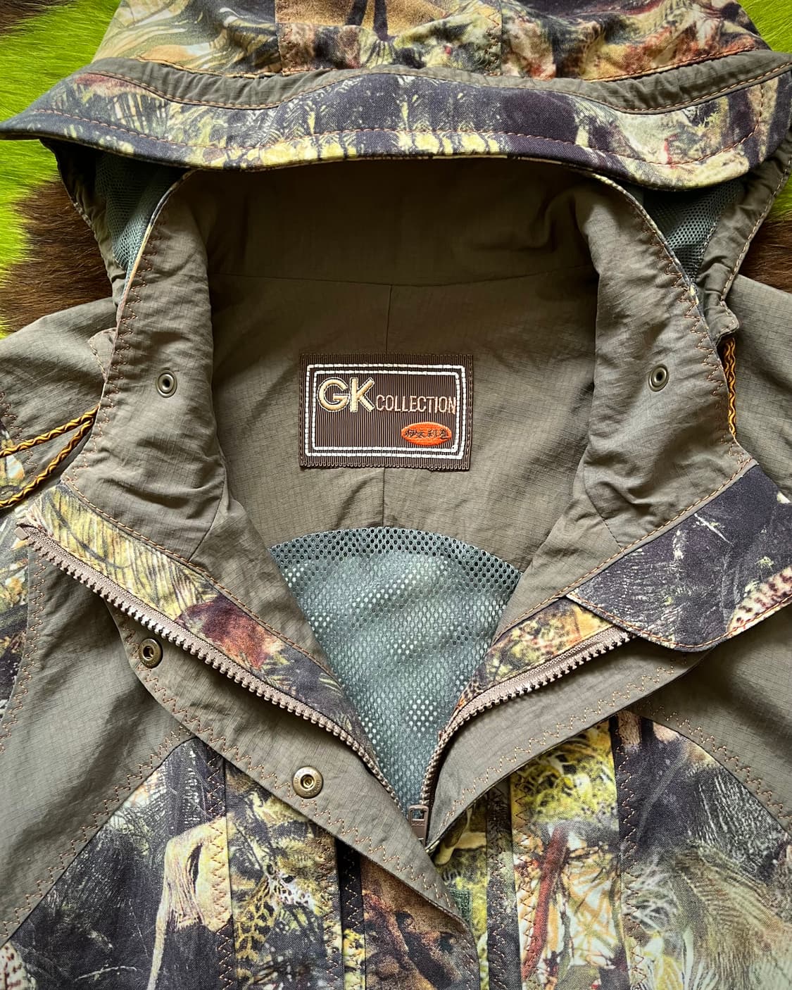 G.K 伊太利喜 Animal Graphic Wind Hood Parka 상품이미지4