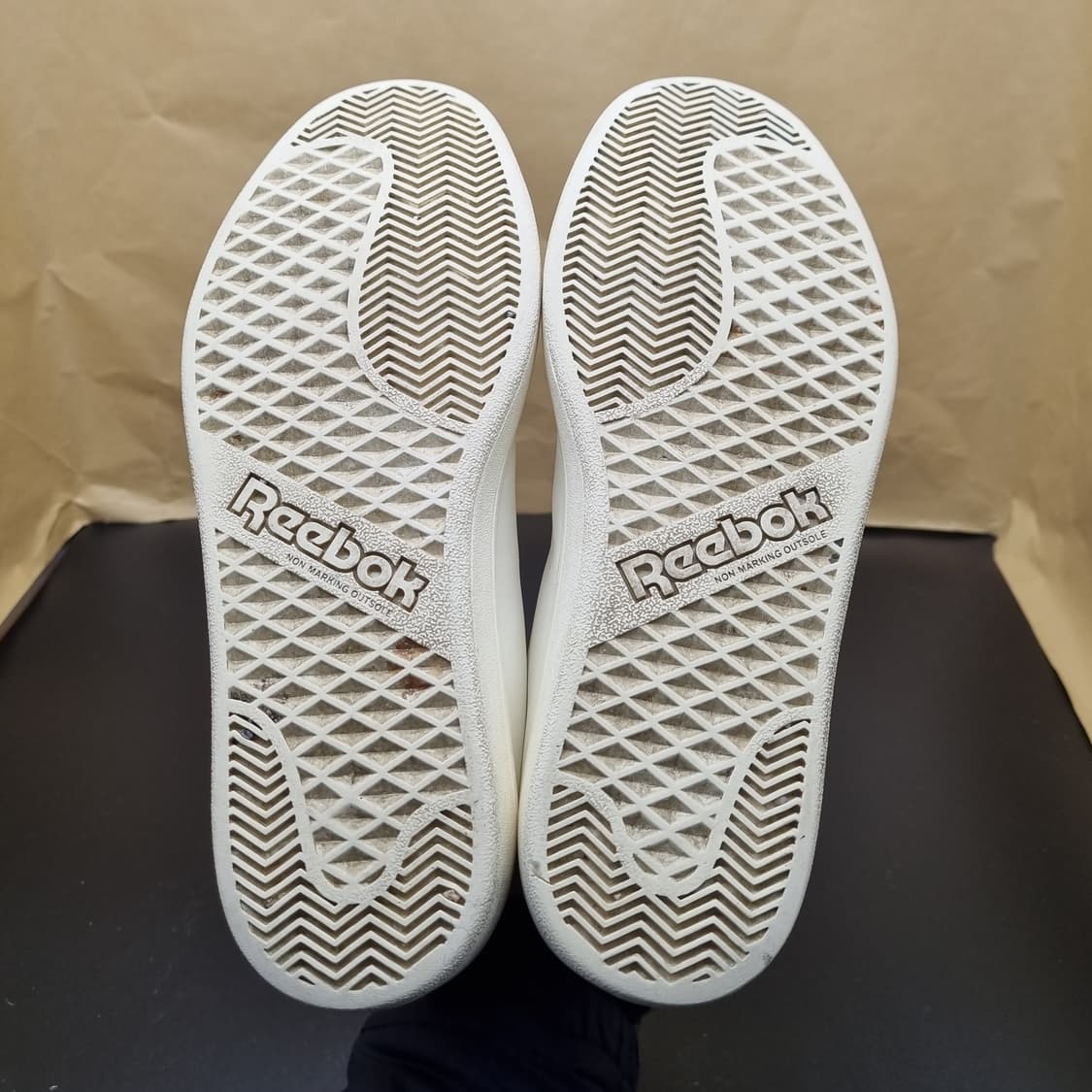 리복 코트시리즈1 스니커즈 245 상품이미지3