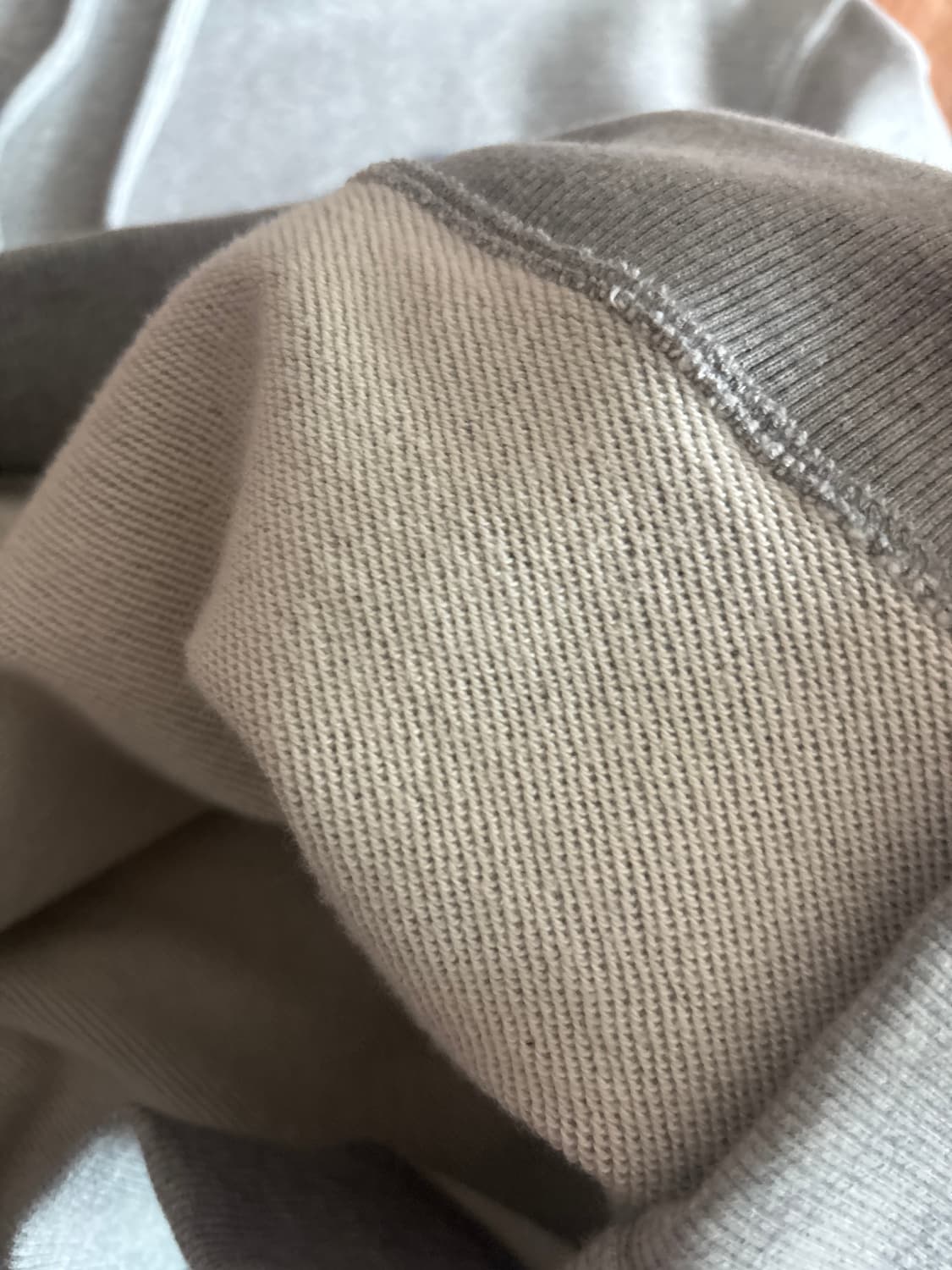 아더에러 후드티 Grey M 상품이미지5