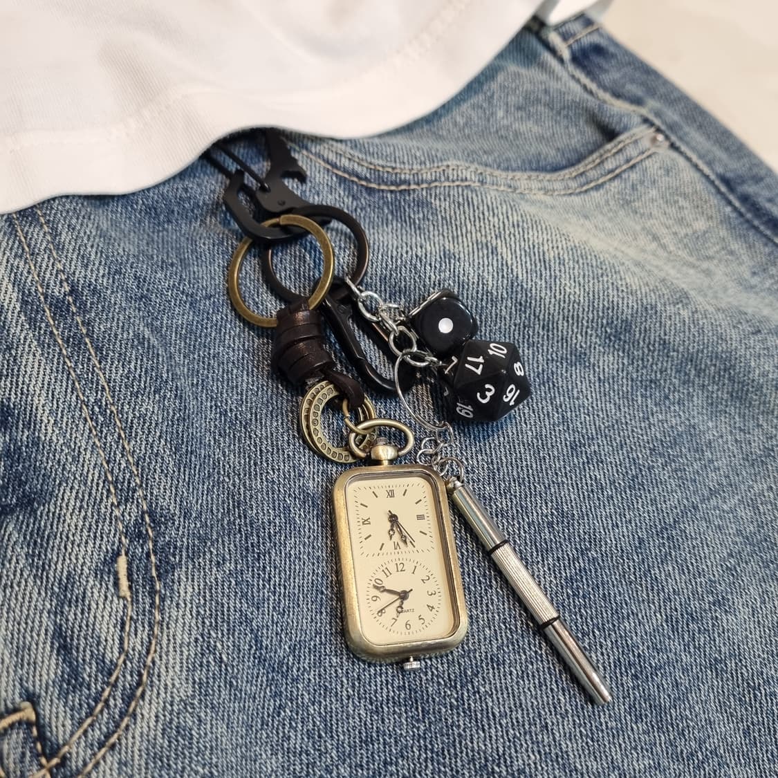 "Dark Fortune"(다크 포춘) 키링 keychain 상품이미지5