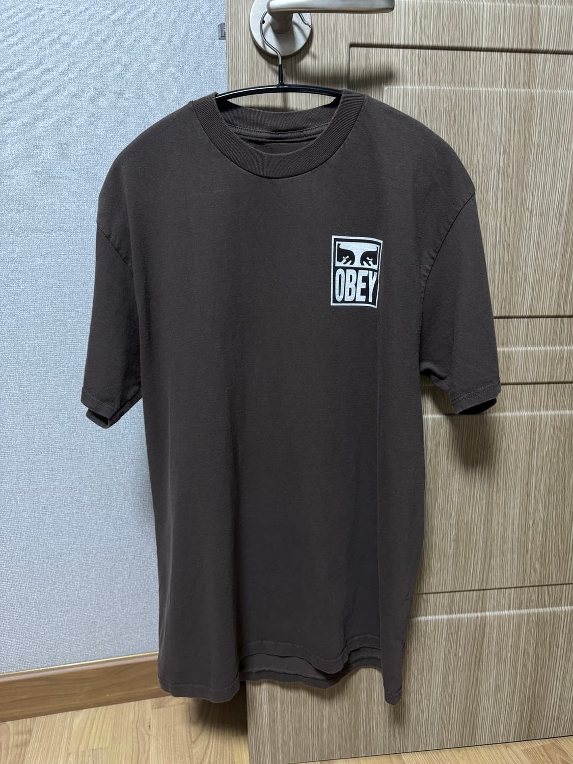 오베이 반팔 티셔츠 상품이미지1