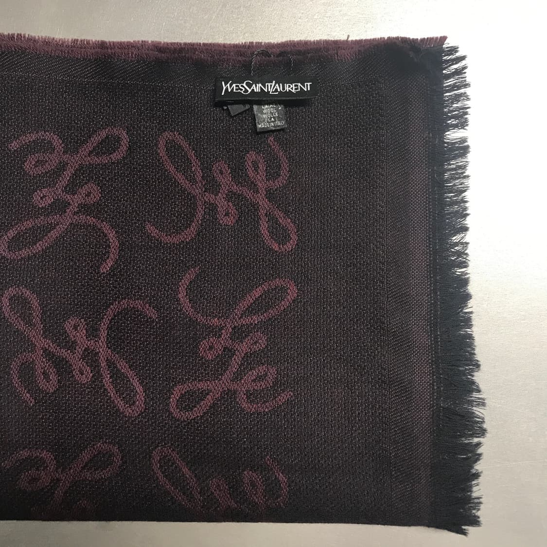 생로랑 머플러 상품이미지2