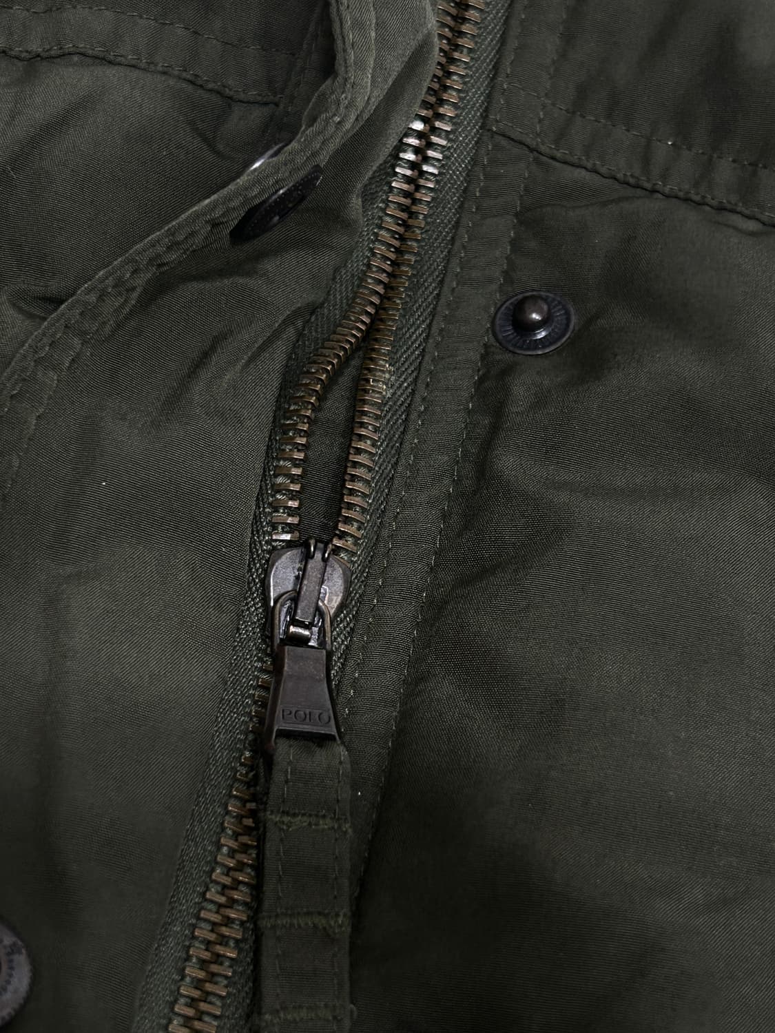 폴로랄프로렌 카키 포켓 다운 패딩 조끼 M 상품이미지4