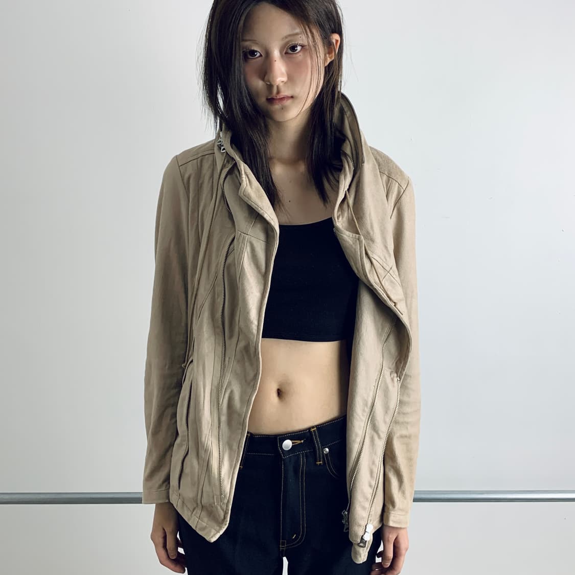 토네이도 마트 비대칭 하이넥 후드 자켓 상품이미지1