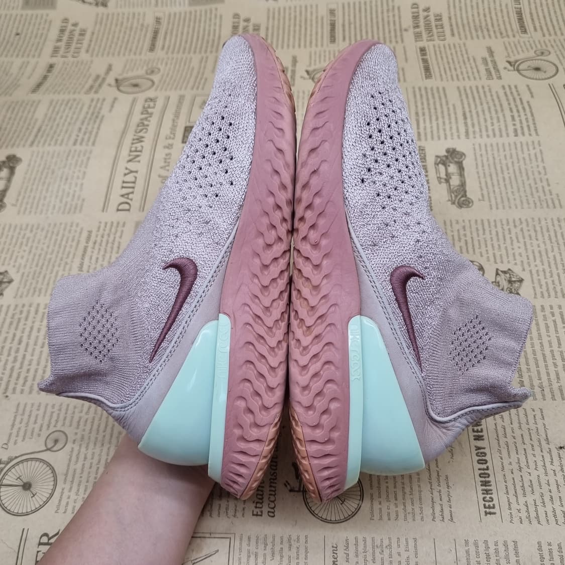 나이키 라이즈 리액트 플라이니트235 상품이미지5