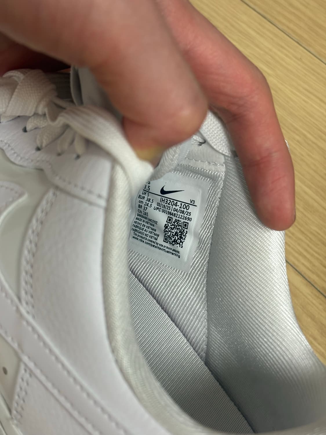 새상품)나이키 우먼스 에어 포스 1 07 화이트고스트 IH3204-10 상품이미지4