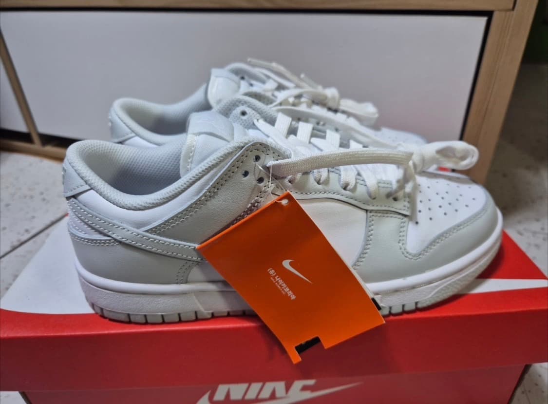 나이키 덩크 로우 레트로 그레이 245 새상품  상품이미지1