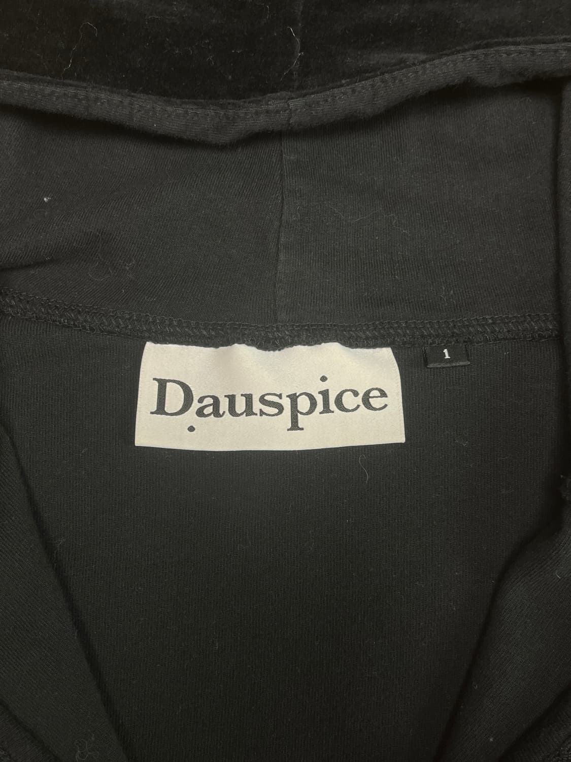 [1] 디오스피스 벨벳 후드집업 블랙 상품이미지4