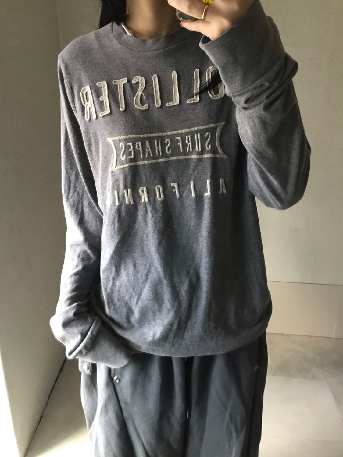 홀리스터 그레이 롱슬리브 상품이미지2