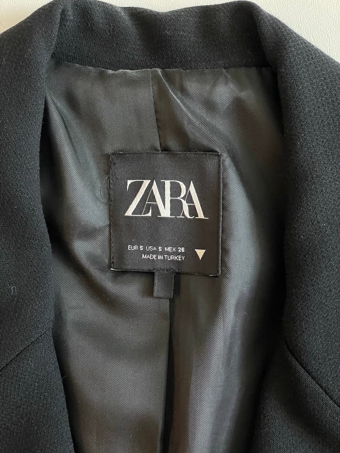 자라 블랙 숏 자켓 S사이즈 상품이미지2