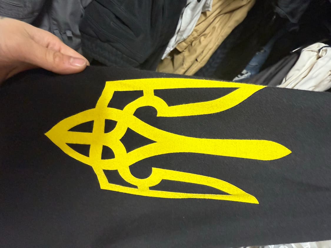 발렌시아가 우크라이나 롱슬리브 상품이미지4