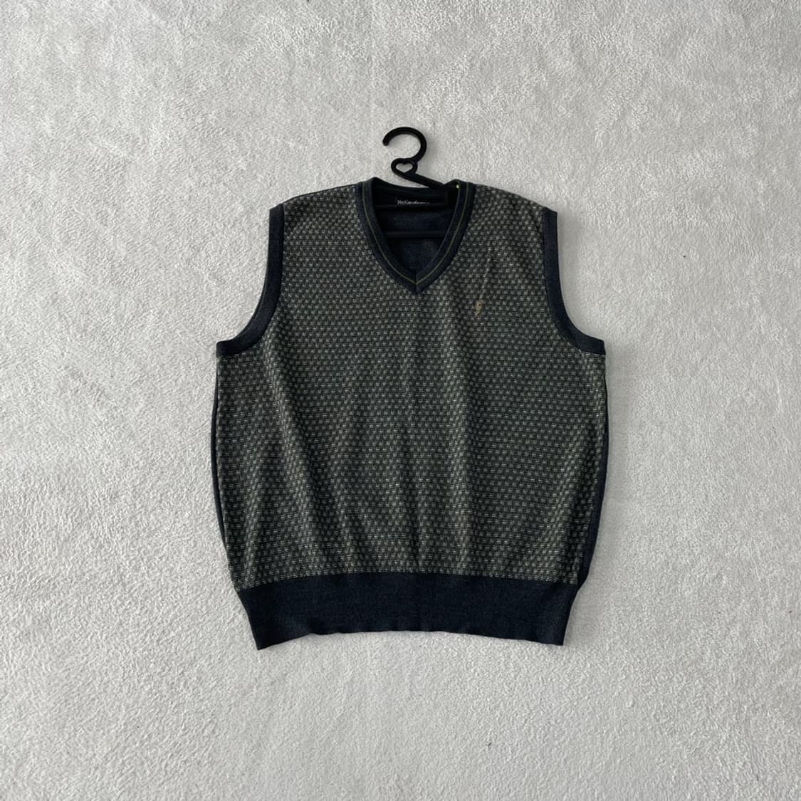 L 입생로랑 니트조끼 베스트 올드스쿨 100 상품이미지1