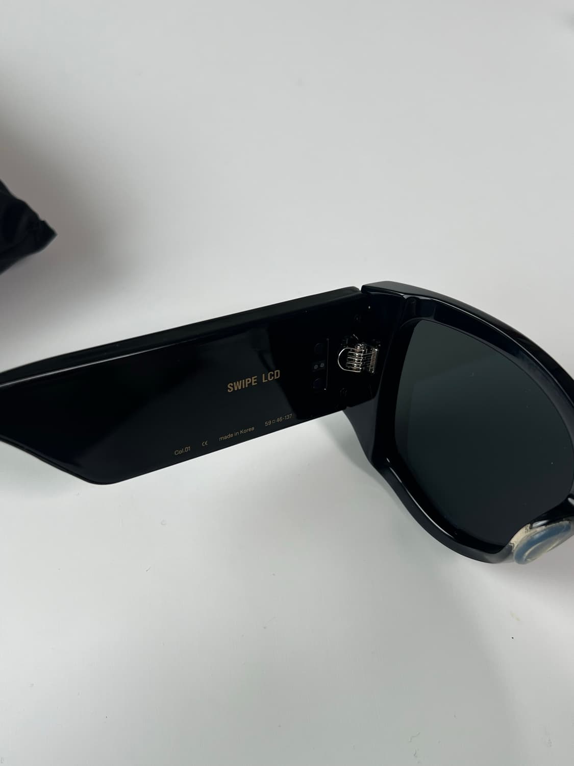 젠틀몬스터 Moncler LCD 스와이프 선글라스 상품이미지4