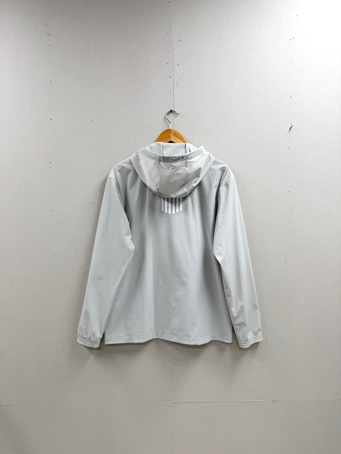 남성 100 L / 스파이더 라드패드 바람막이 자켓 라이트그레이 상품이미지8