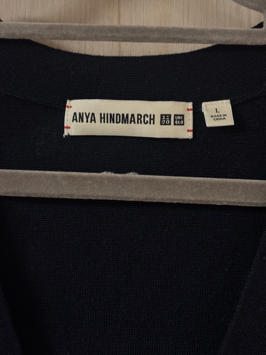 유니클로 안야 힌드마치 가디건 네이비 L사이즈 상품이미지3