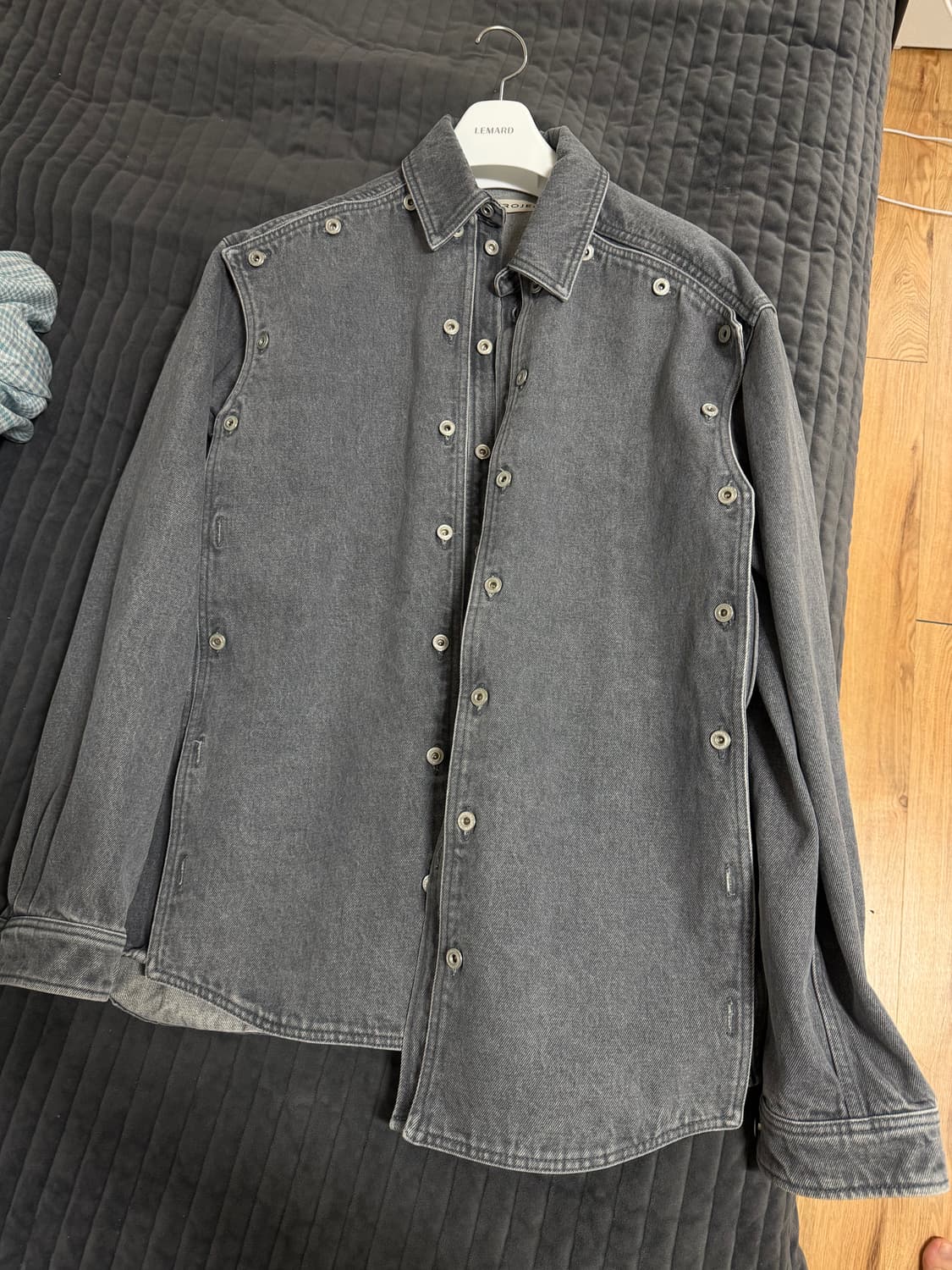 와이프로젝트 버튼 데님 셔츠 상품이미지1