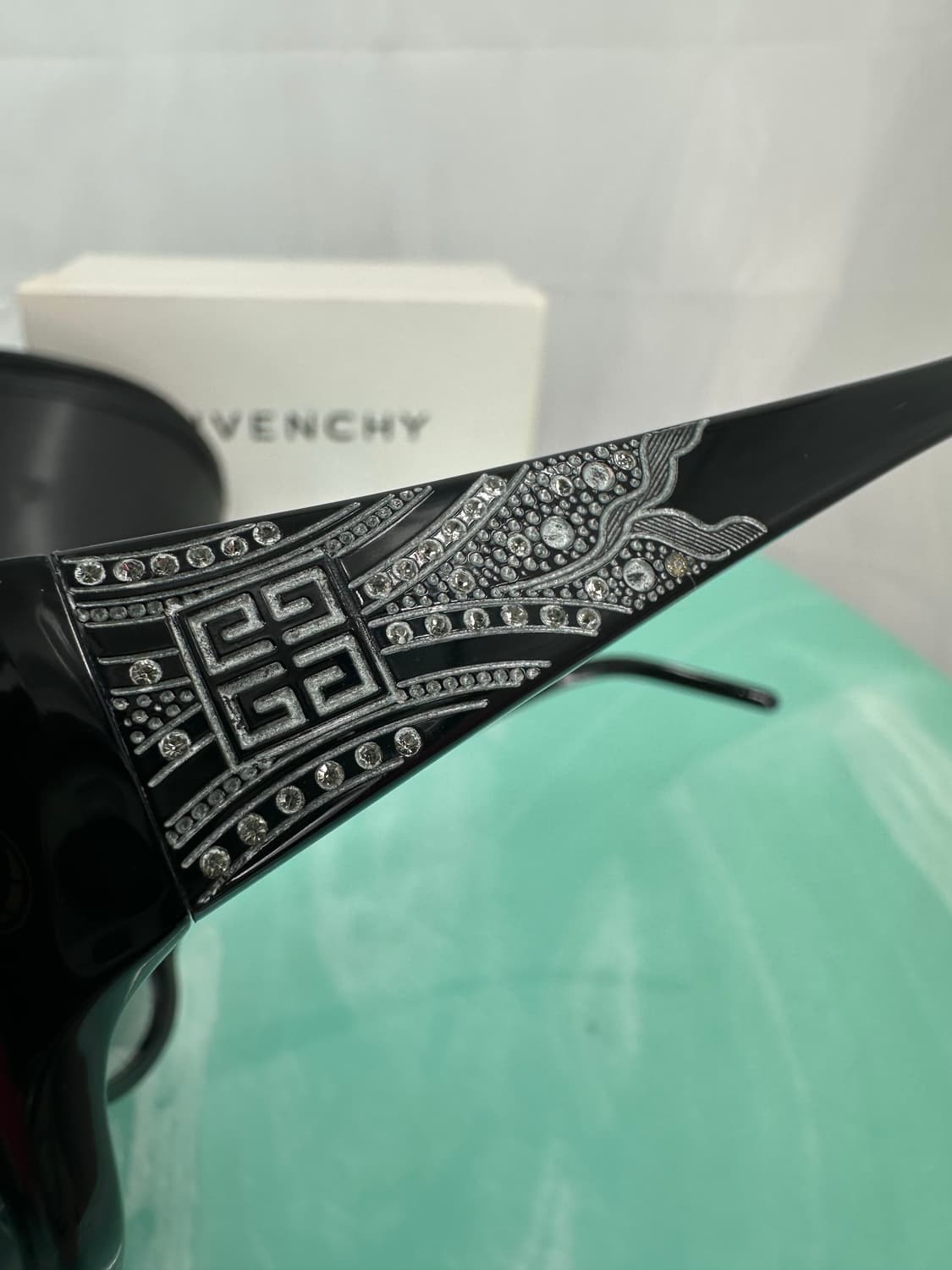 [새상품 무료배송] 지방시 Made in Italy 선글라스 상품이미지1