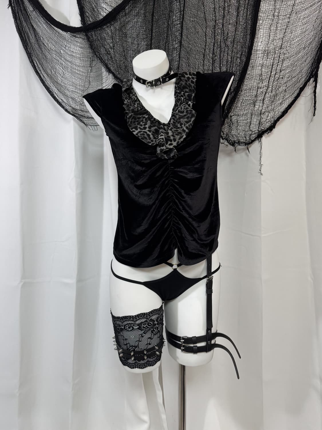 leopard velvet sleeveless 상품이미지1