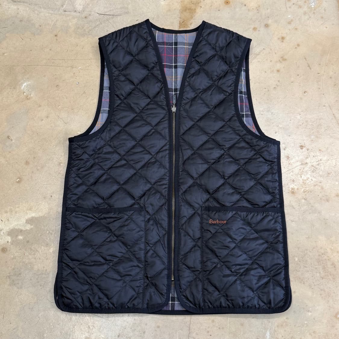 38 바버 블랙 퀄팅 베스트 상품이미지2