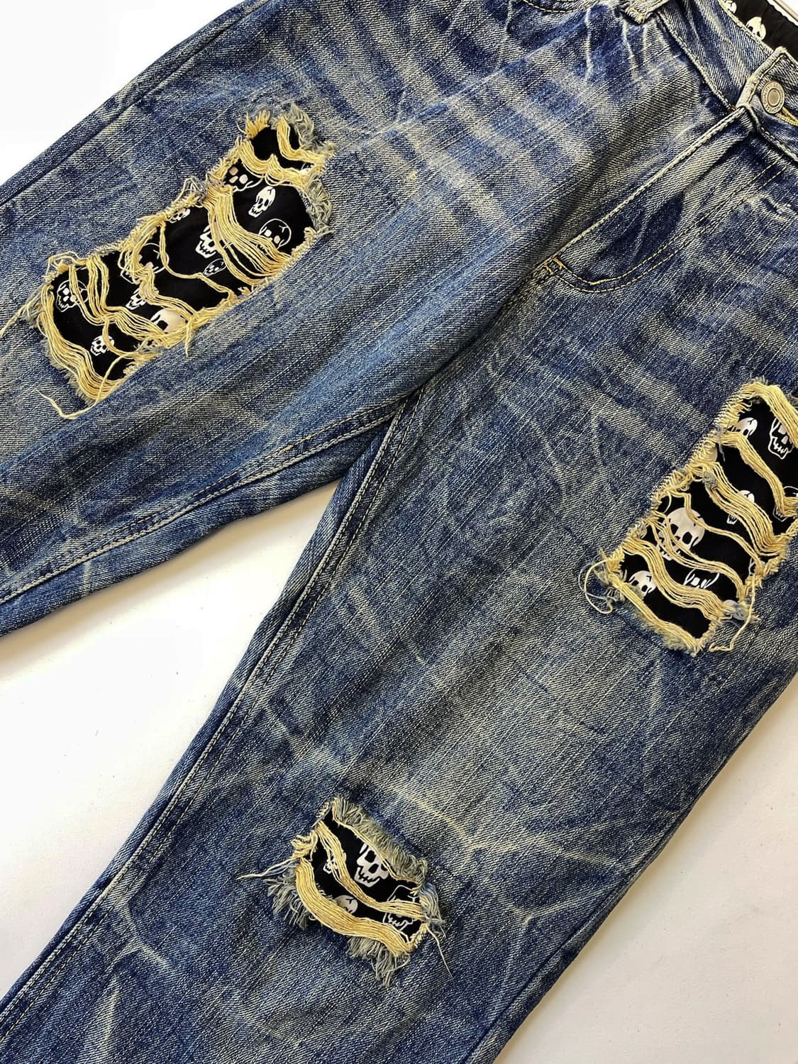플레이 체스 제팬 스컬 패치 데님 팬츠 상품이미지7