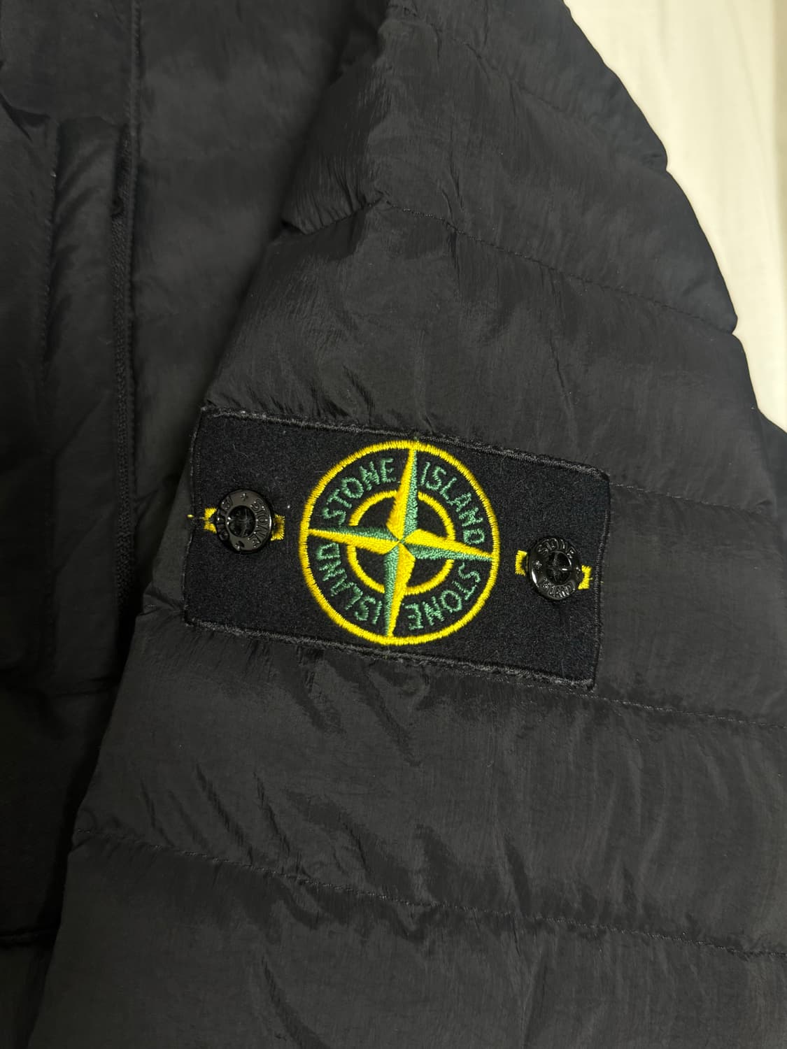 정품 스톤아일랜드 경량패딩 블랙 L사이즈 상품이미지2