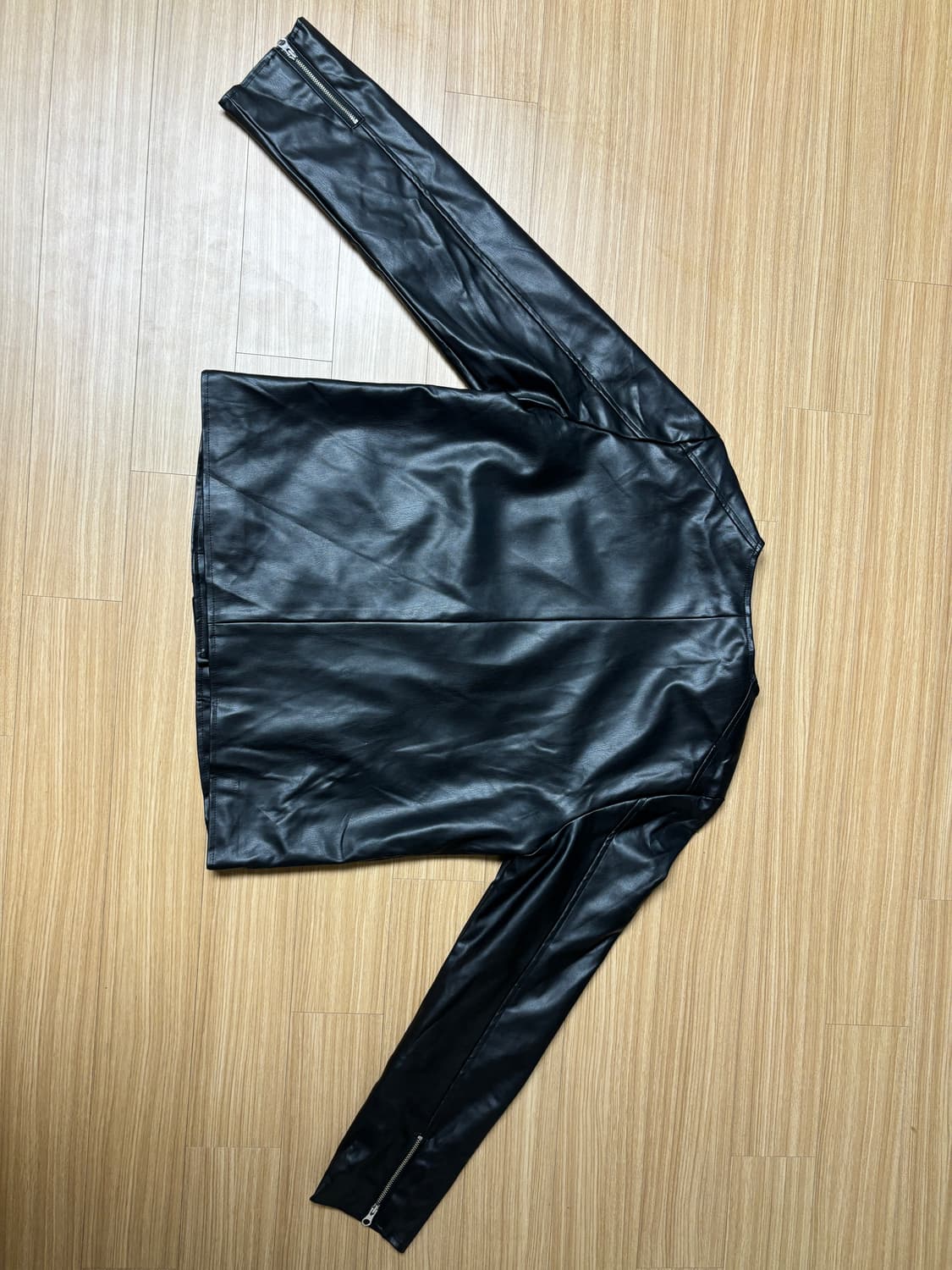 재패니즈 사선지퍼 페이크 레더 자켓 상품이미지5