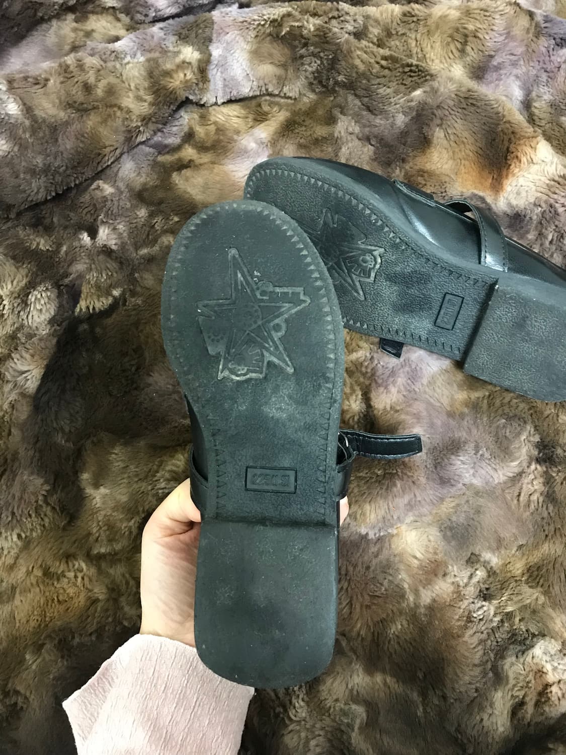 데일리 여성 블랙(검정) 메리제인 로퍼 225 상품이미지2